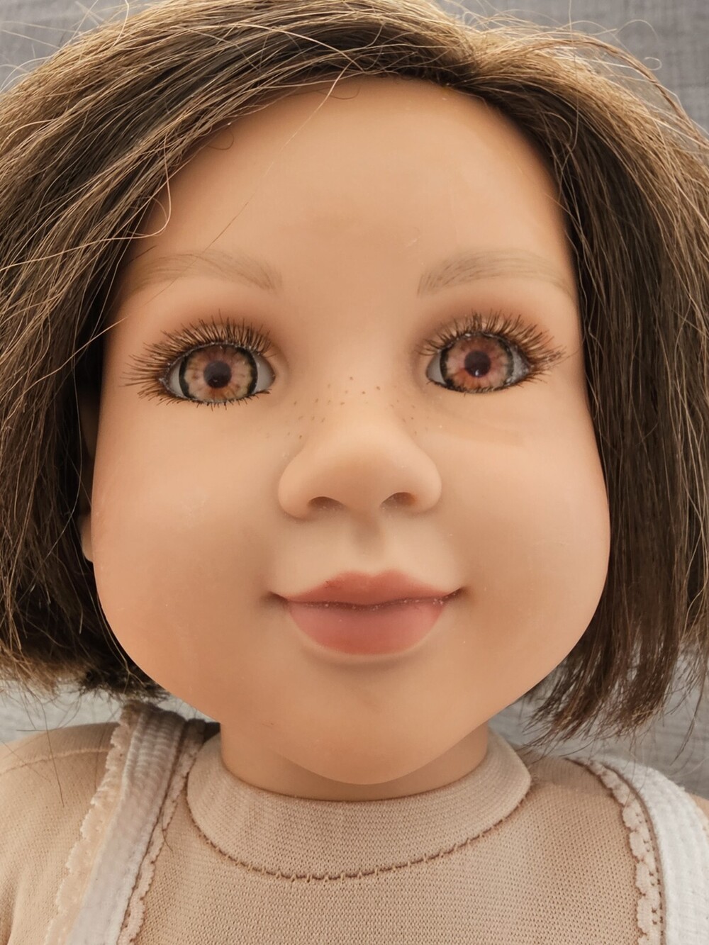 Vintage My Twinn Doll Poseable Short Brown Hair Brown Eyes Doll 2005 Rare